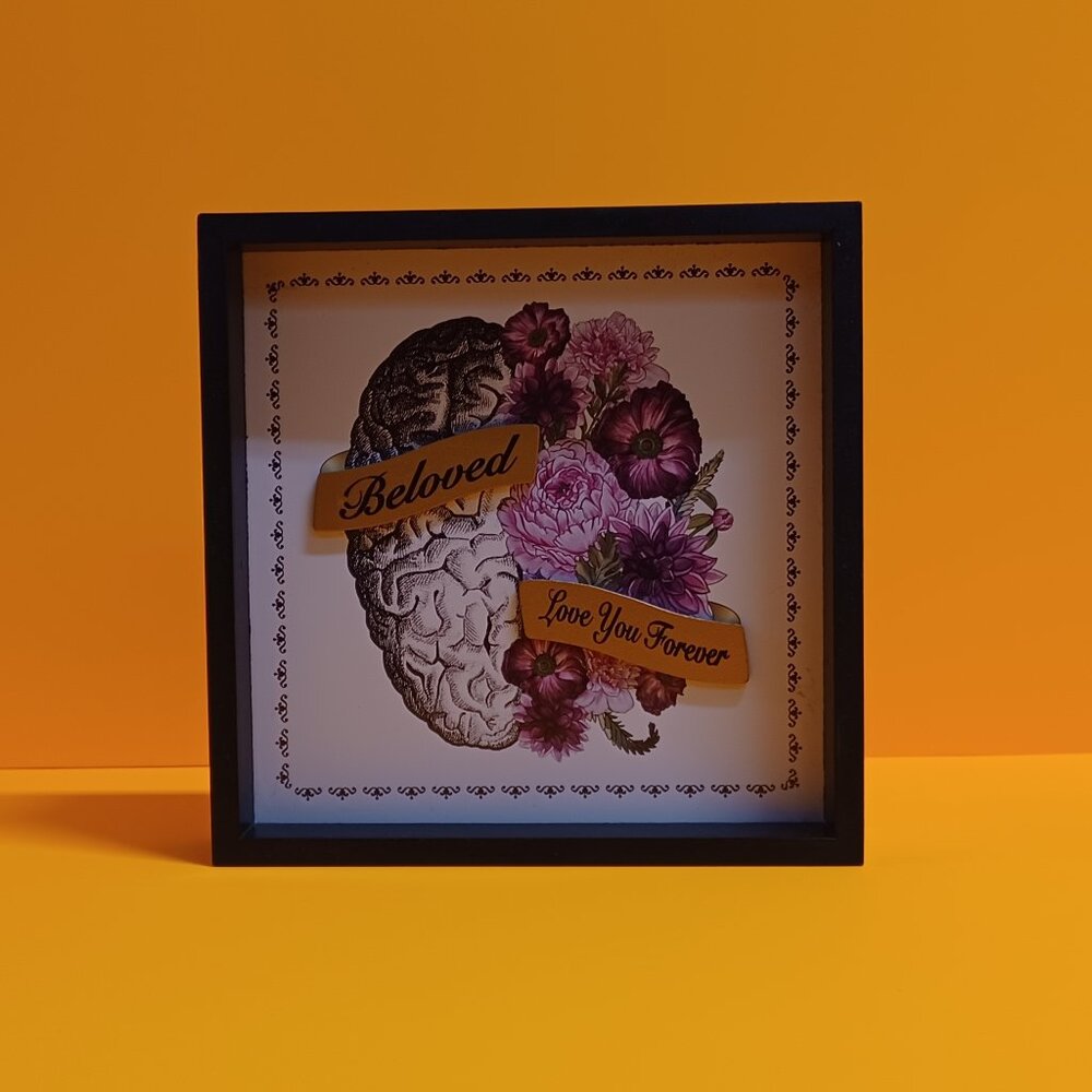 Halloween Wicked Garden / Brain - Wood Tabletop Frame Décor